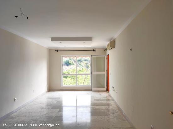 Alquiler de Apartamento en Miraflores del Palo - MALAGA