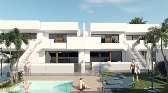  Chalet en venta a estrenar en Pilar de la Horadada (Alicante) 