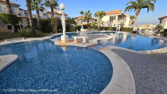 Bungalow en venta en Torrevieja (Alicante)