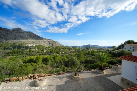 Finca en venta en Benigembla (Alicante)