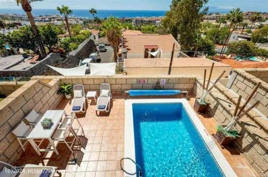 Villa en venta en Adeje (Tenerife)