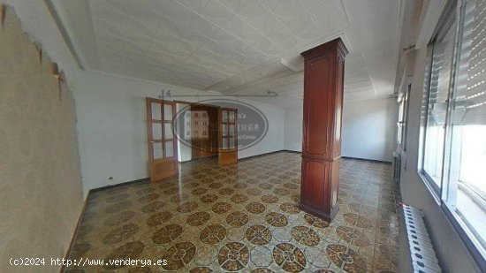 Edificio en venta en Chantada (Lugo)