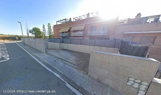  VENTA DE PARKING OKUPADO en Sant Llorenç D'Hortons (Barcelona) - BARCELONA 