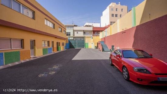 Se Vende en San Cristobal de La Laguna - SANTA CRUZ DE TENERIFE