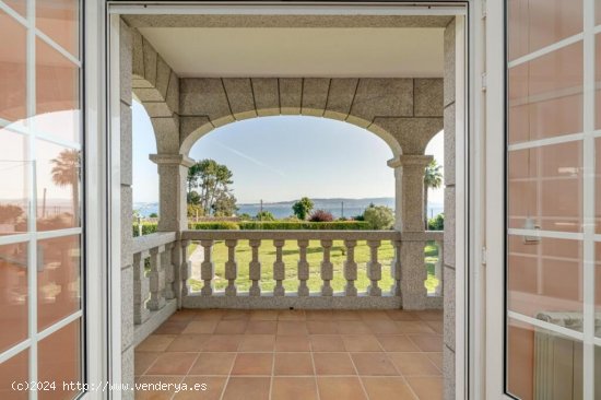 IMPRESIONANTE CHALET CON LAS MEJORES VISTAS AL MAR