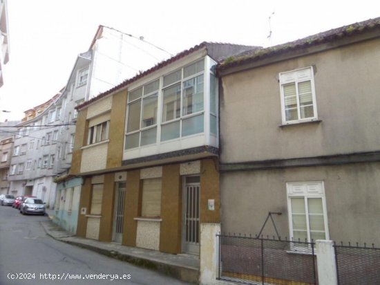  CASA UNIFAMILIAR EN CALLE REBOREDO  2 CANGAS. PONTEVEDRA 