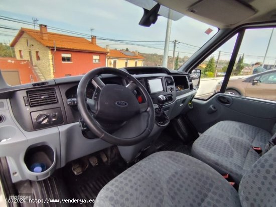 Ford Transit 350L Furgon H9FB de 2011 con 218.500 Km por 5.900 EUR. en Asturias