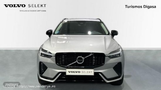 Volvo XC 60 XC60 Plus, B4 Semihibrido, Diesel, Dark de 2023 con 14.343 Km por 46.000 EUR. en Granada