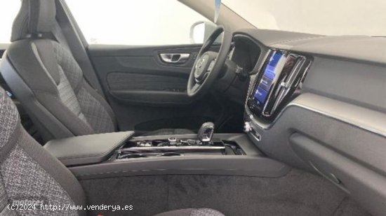 Volvo XC 60 XC60 Core, B4 Semihibrido, Diesel de 2024 con 1 Km por 47.900 EUR. en Cadiz