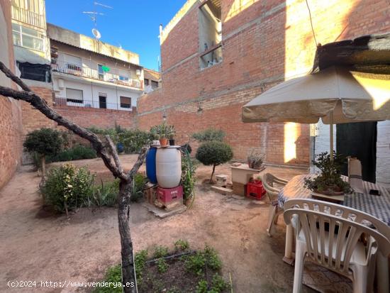 Terreno en venta en pleno centro en Vilanova con 130 m2 por 57500 Eur - BARCELONA