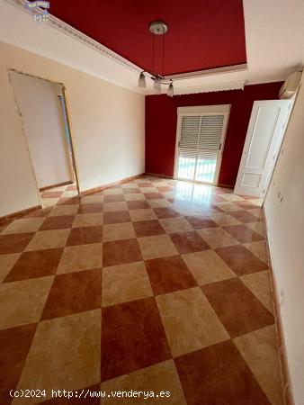 SE VENDE PISO EN JÉDULA - CADIZ