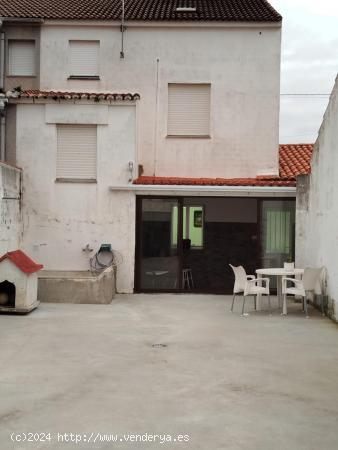 ADOSADO EN AGUIÑO CON VISTAS AL MAR - A CORUÑA