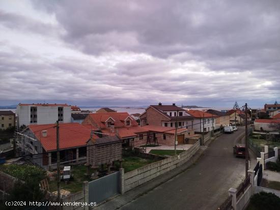 ADOSADO EN AGUIÑO CON VISTAS AL MAR - A CORUÑA