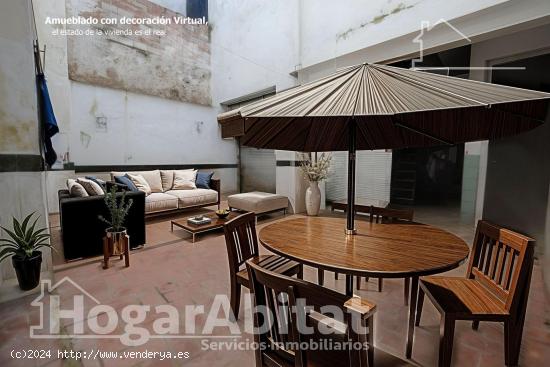 ¡GRAN OPORTUNIDAD DE INVERSIÓN! CASA PARA REFORMAR CON GRAN TERRAZA - VALENCIA