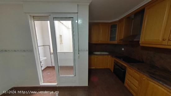 Piso en venta en calle San Jose, Novelda, Alicante - ALICANTE