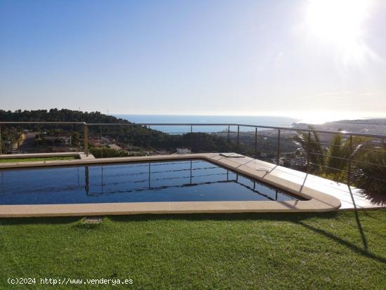 Casa con vistas a Sitges - BARCELONA