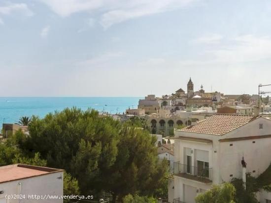 ALQUILER TEMPORAL Piso en Sitges zona San Sebastian-Aiguadolç - BARCELONA