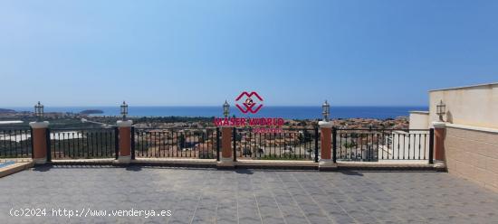 Chalet en venta en Bolnuevo con vistas al mar!! - MURCIA