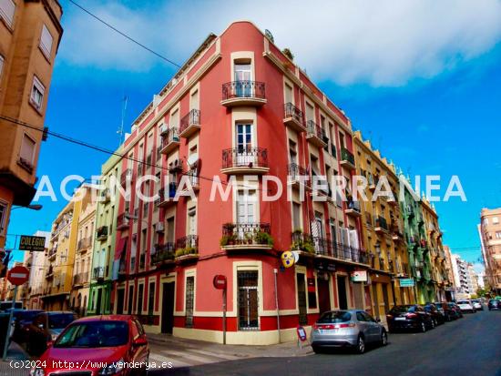 Vivienda para reformar en Ruzafa - VALENCIA