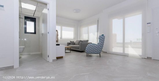 Apartamento en venta a estrenar en San Miguel de Salinas (Alicante)