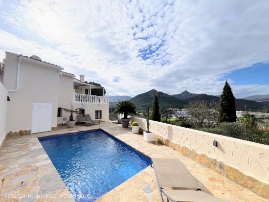  Villa en venta en Orba (Alicante) 