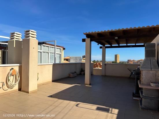 Maravilloso ático con solarium en Mar de Cristal en comunidad con piscina - MURCIA