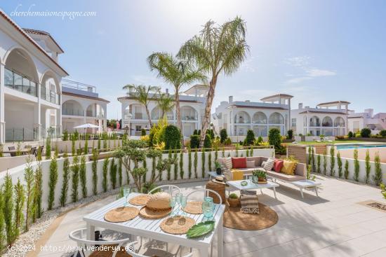 BUNGALOW DE OBRA NUEVA EN ROJALES - ALICANTE