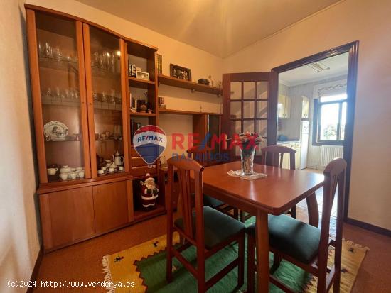 Casa o chalet independiente en venta en calle Gonderan - PONTEVEDRA