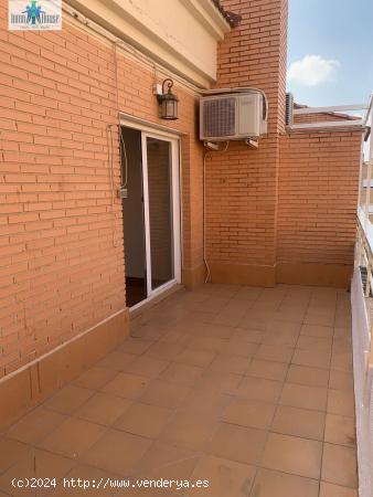 INMOBILIARIA INMOHOUSE VENDE ÁTICO EN ZONA ENSANCHE-CARREFOUR - ALBACETE