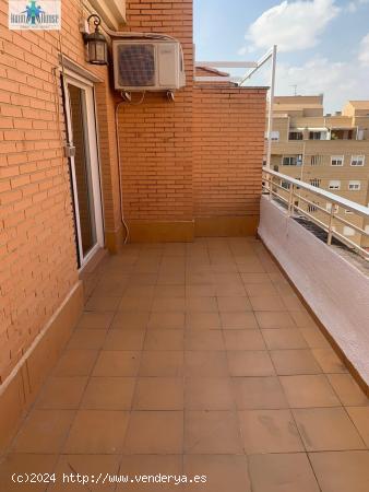 INMOBILIARIA INMOHOUSE VENDE ÁTICO EN ZONA ENSANCHE-CARREFOUR - ALBACETE