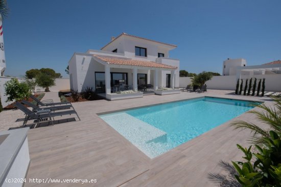 Villa en venta a estrenar en San Fulgencio (Alicante)