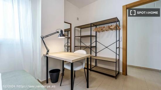 Habitación en residencia compartida en Málaga - MALAGA