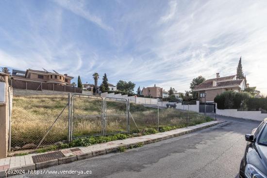 Parcela en el Barrio de Monachil - GRANADA