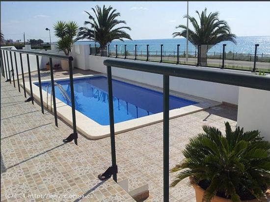 APARTAMENTO FRENTE AL MAR CON PISCINA COMUNITARIA - CASTELLON