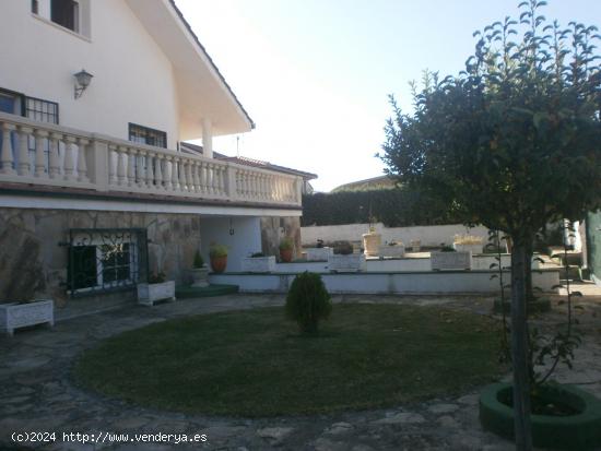 Se vende chalet individual en El Sotillo - SEGOVIA