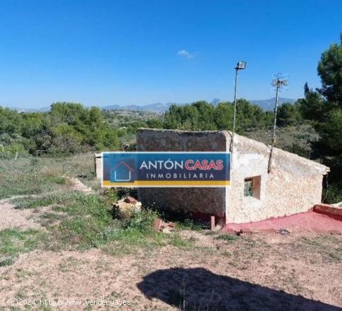 CASA CUEVA EN MONÓVAR - ALICANTE