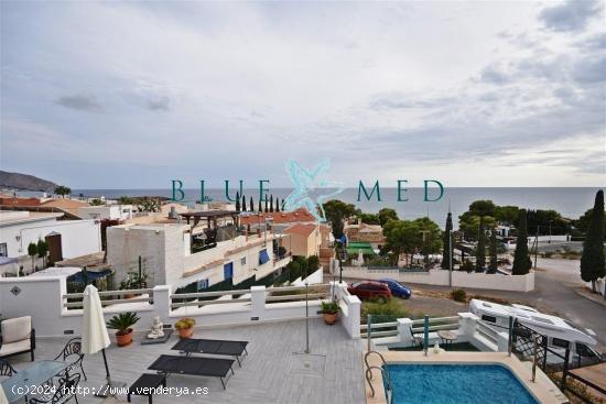 CHALET CON PISCINA Y VISTAS AL MAR EN ISLA PLANA - MURCIA