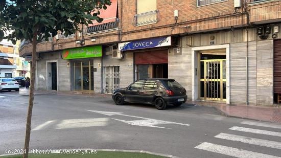 AMPLIO LOCAL COMERCIAL EN ZONA CÉNTRICA DE CALLOSA DE SEGURA - ALICANTE