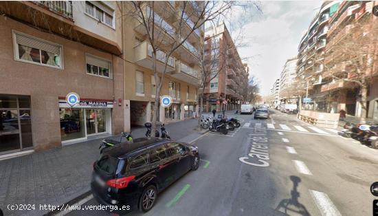 Se vende piso OKUPADO en Barcelona (Barcelona) - BARCELONA