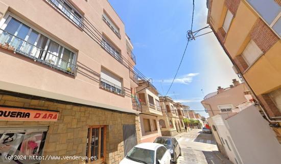 Se vende piso OKUPADO en Masnou (El) (Barcelona) - BARCELONA