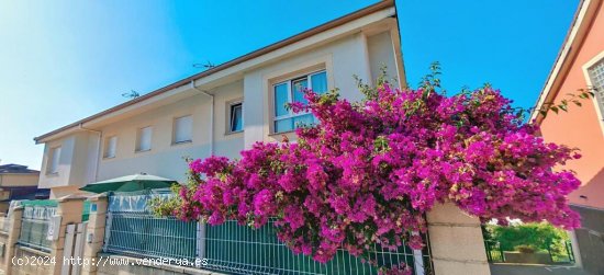 Casa adosada en venta a 10 minutos de varias playas en Soto del Barco - Asturias