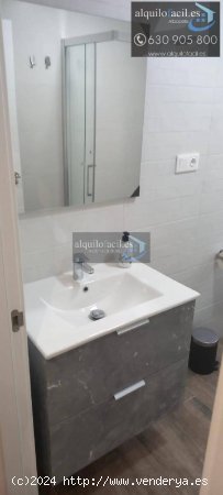 SE ALQUILA 1 HABITACION EN C/ PADRE COLL POR 330€ TODO INCLUIDO