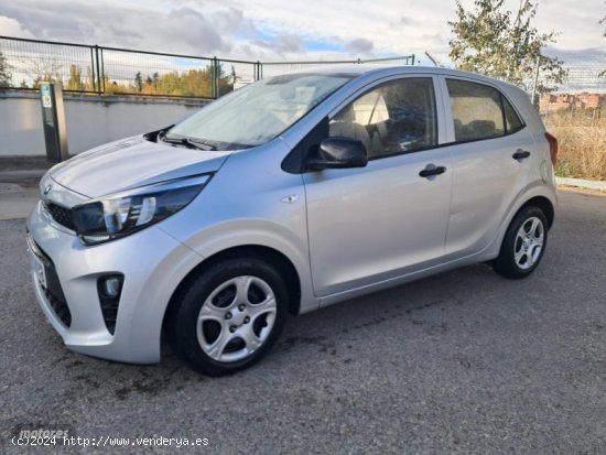  Kia Picanto 1.0i 68CV de 2019 con 140.000 Km por 7.475 EUR. en Madrid 