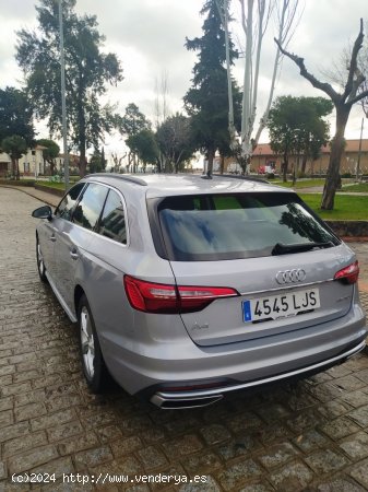 Audi A4 Avant Advanced 35 TDI 120kW S tronic de 2020 con 151.000 Km por 22.000 EUR. en Badajoz