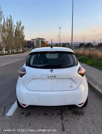 Renault Zoe Intens 100 KW R135 bateria 50kWh flexi de 2020 con 69.909 Km por 14.000 EUR. en Madrid