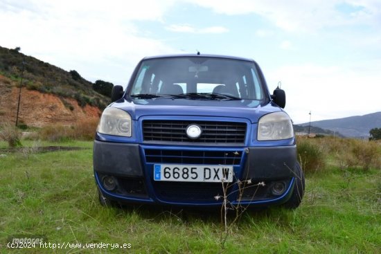 Fiat Doblo 1.5 97kW (130CV) diesel MT6 Talla L de 2006 con 287.000 Km por 4.500 EUR. en Malaga