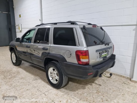 Jeep Grand Cherokee 2.7 crdi laredo de 2002 con 250.000 Km por 5.800 EUR. en Sevilla