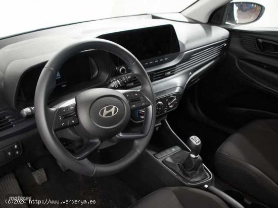 Hyundai Bayon 1.2 MPI Klass de 2024 con 5.054 Km por 18.490 EUR. en Cadiz