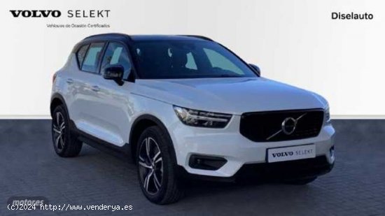 Volvo XC40 1.5 T4 RECHARGE R-DESIGN DCT 211 5P de 2020 con 57.539 Km por 30.900 EUR. en Barcelona