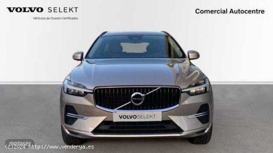 Volvo XC 60 2.0 B4 D CORE AUTO 197 5P de 2023 con 34.578 Km por 45.900 EUR. en Barcelona